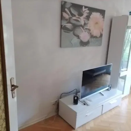 Apartment Zwei Im Grunen Und Trotzdem Citynah